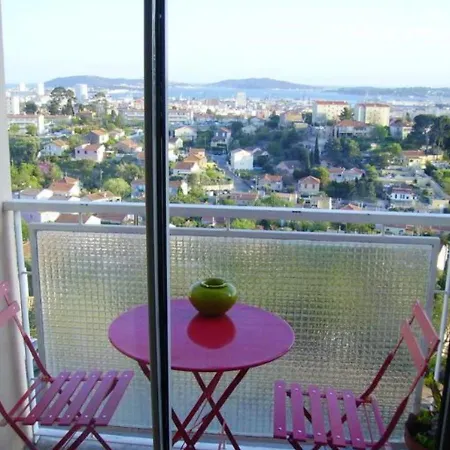 With One Bedroom In With Wonderful Sea View Furnished Balcony And Wifi 3 Km From The Beach Apartment